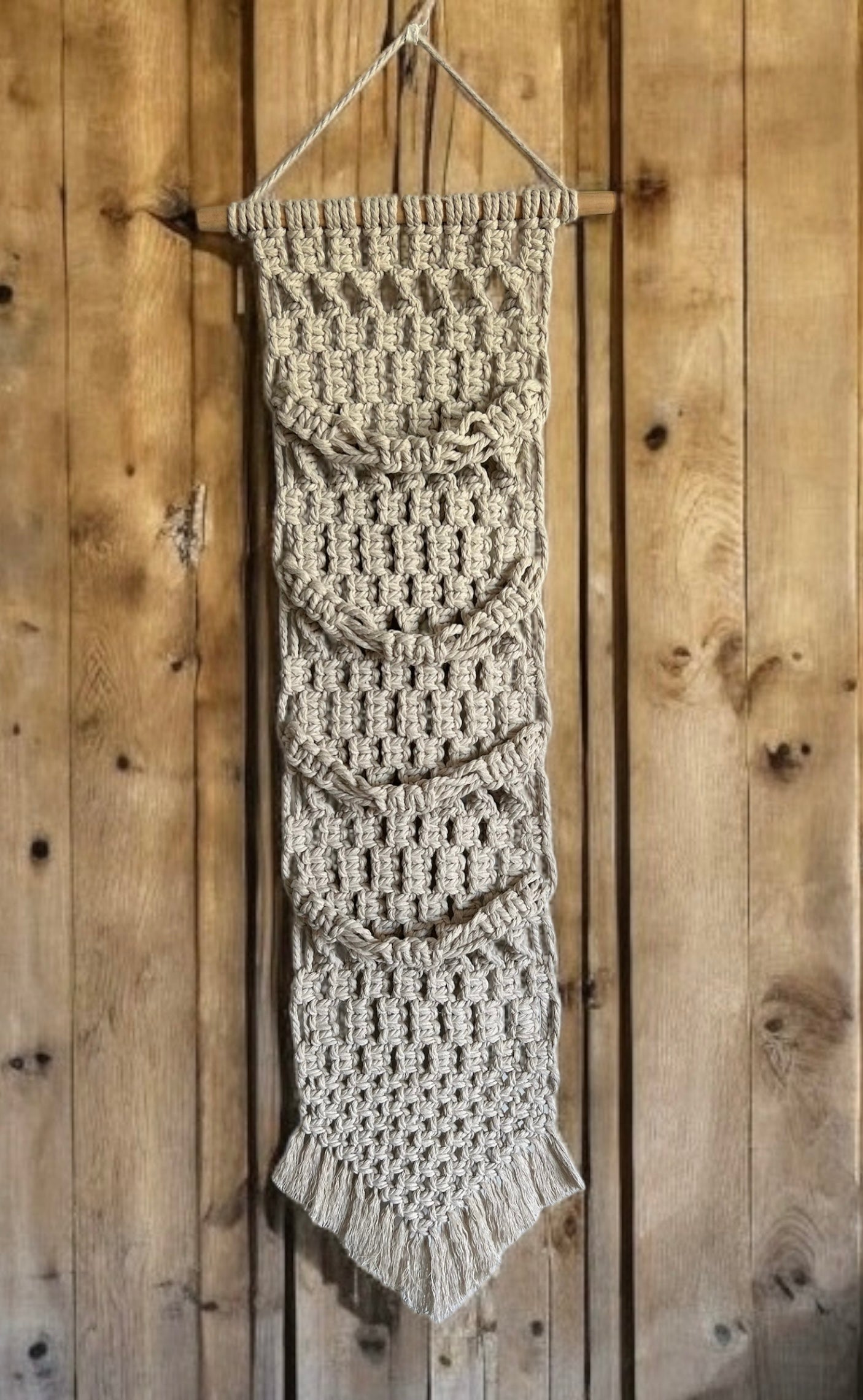 Macramé Cap Hanger – 4-Rung Adjustable Holder (Fits Up to 12 Hats)